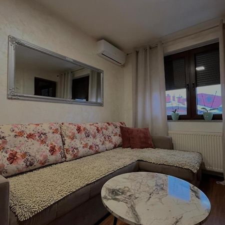 Apartman Basic 도보이 외부 사진