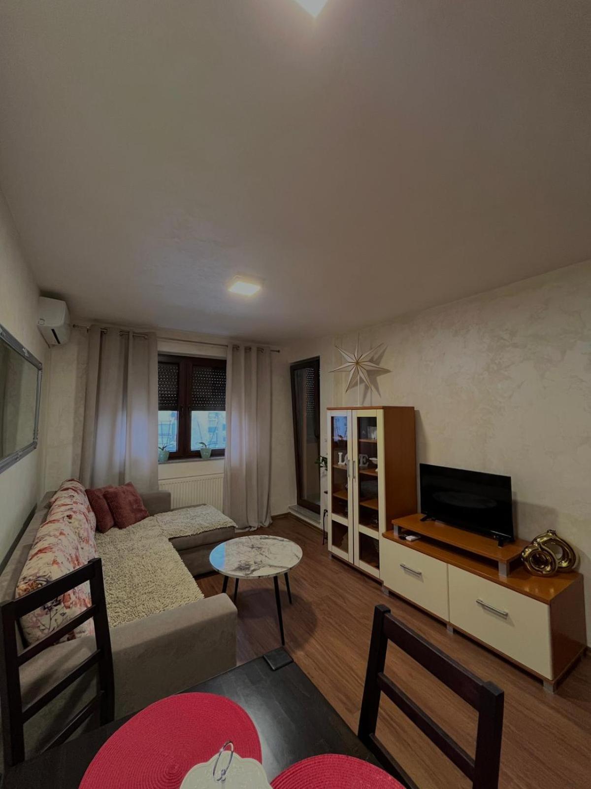 Apartman Basic 도보이 외부 사진